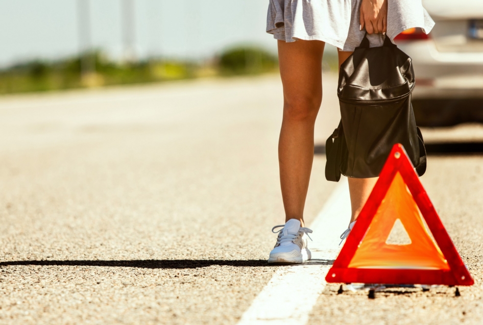 Potężne zderzenie na skrzyżowaniu w Giżycku – rodzina z dziećmi trafiła do szpitala