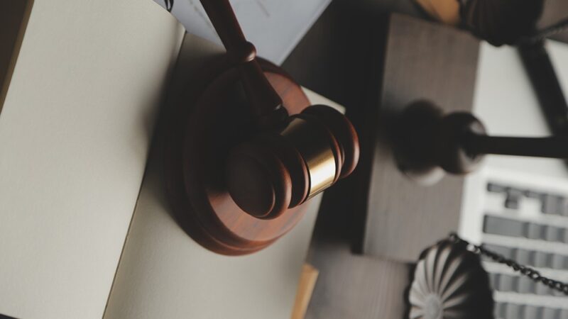 Środki zapobiegawcze dla podejrzanego o przemoc domową