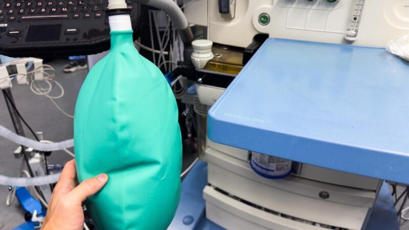 Słuchacze Szkoły Policealnej odkrywają tajniki bańki chińskiej