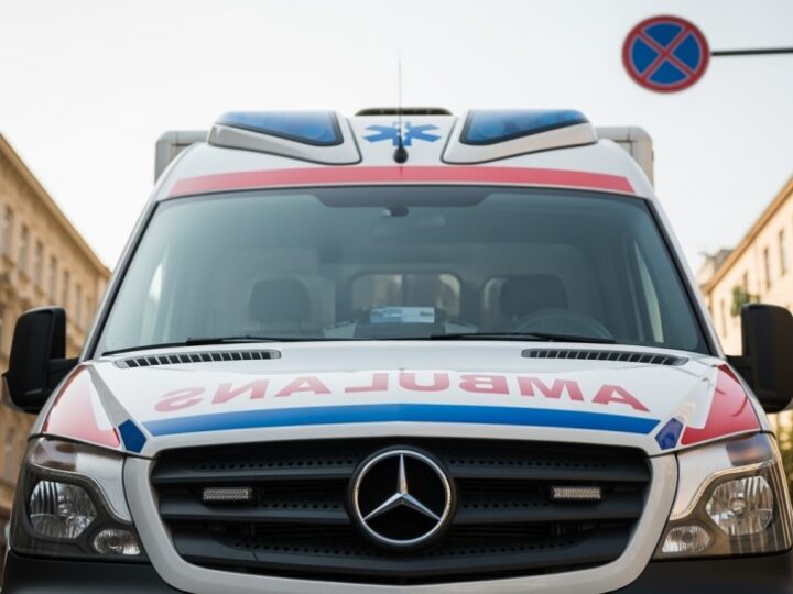 Bezpieczne lato: Współpraca służb w Giżycku na rzecz ochrony mieszkańców i turystów