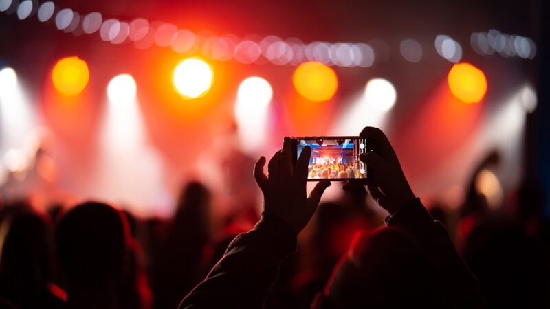 Muzyczne spotkanie z nadzieją w DPS Giżycko
